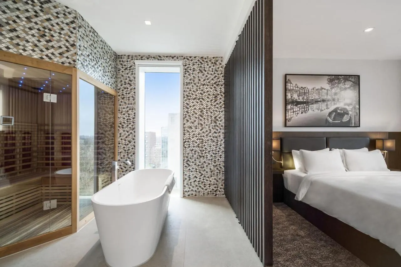 Radisson Hotel & Suites Amsterdam South Amstelveen 4*,