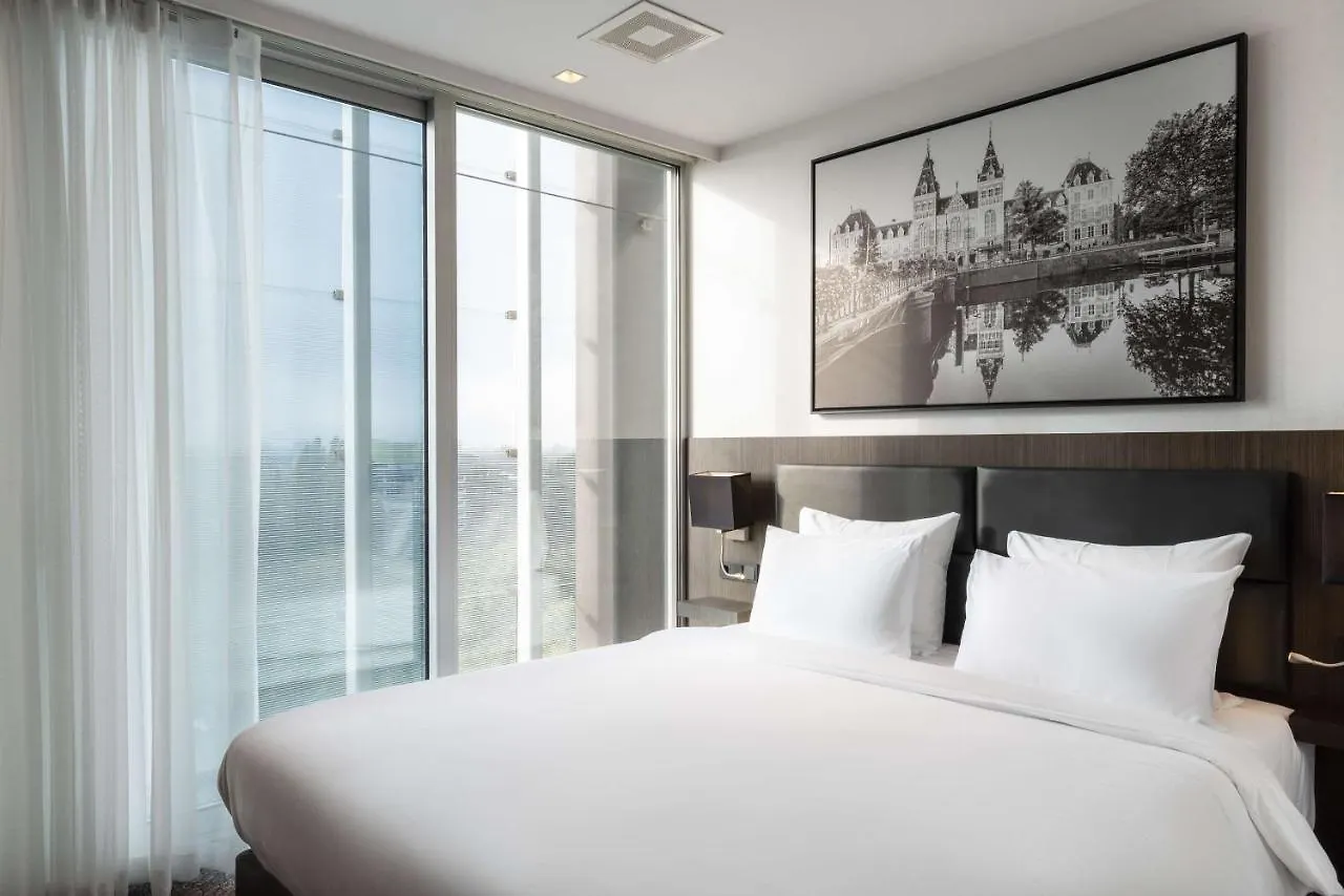 Radisson Hotel & Suites Amsterdam South Amstelveen 4*,