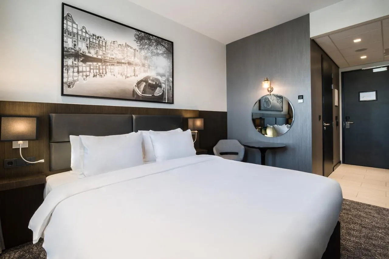 Radisson Hotel & Suites Amsterdam South Amstelveen 4*,